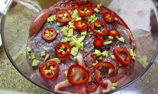 Il mondo delle mamme "pancine": quelle che mangiano la propria placenta